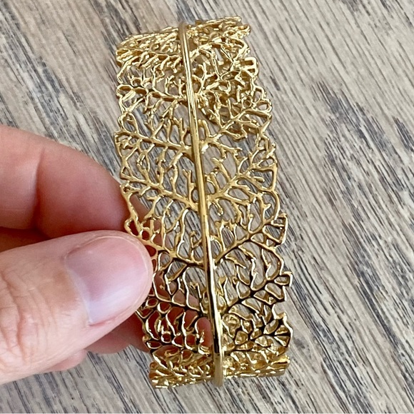 Stella & Dot Grace Cuff - Gold - Picture 3 of 6